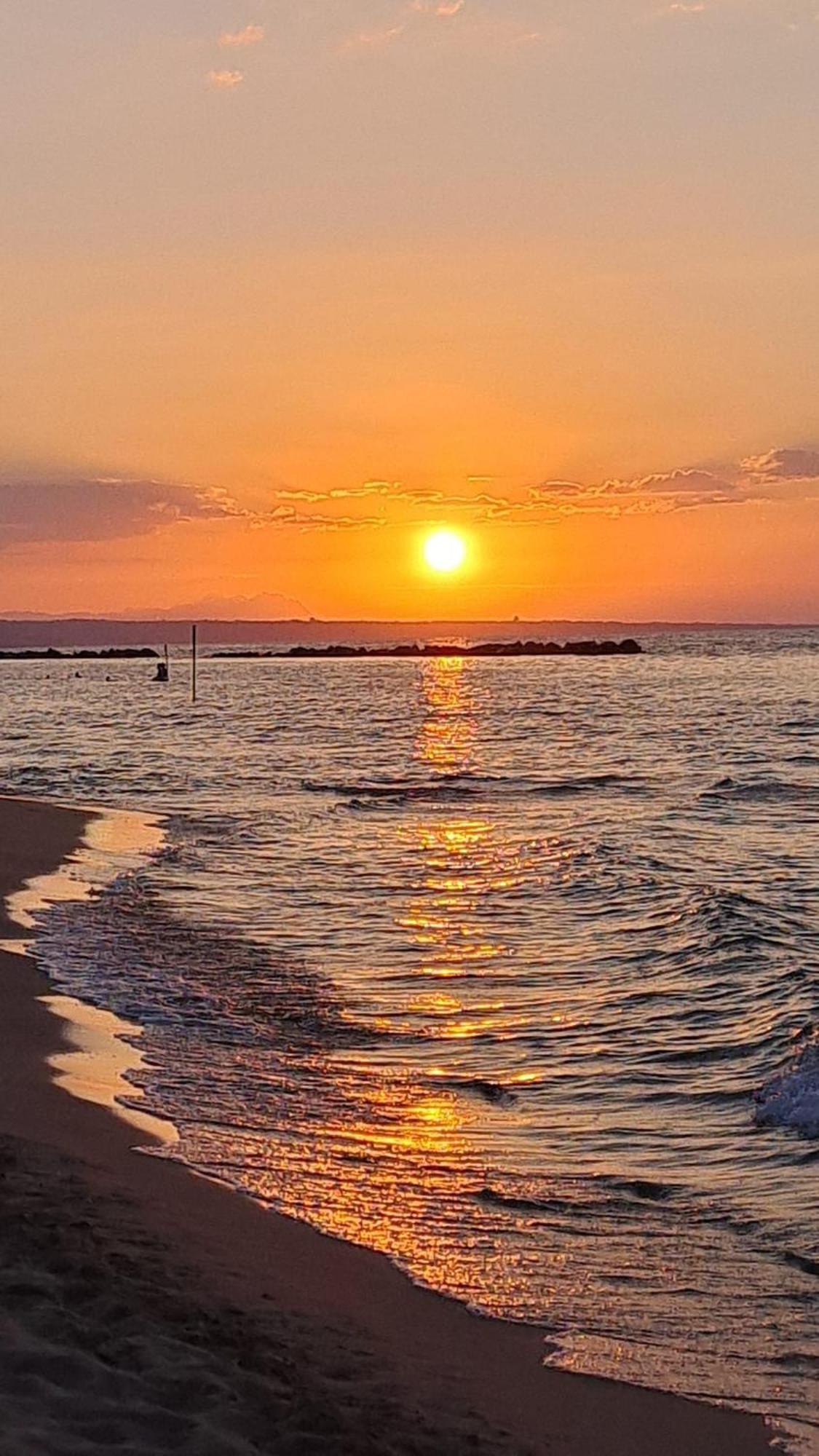 Tramonto Sul Mare Bed & Breakfast Termoli Exterior photo